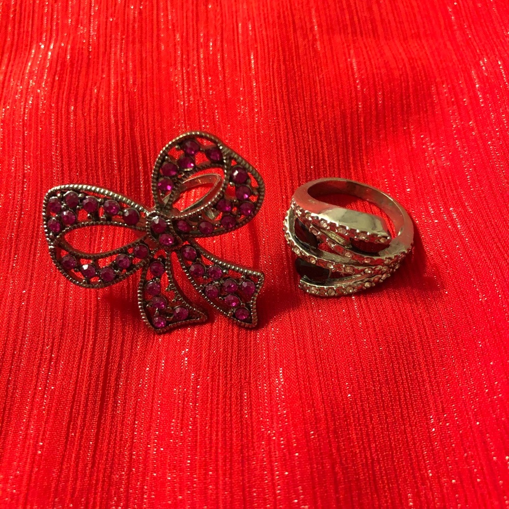 Pink bow adjustable ring and silver ring